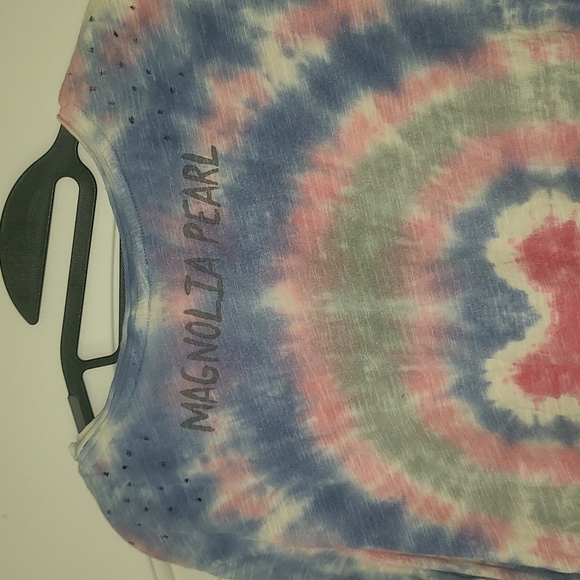 New Magnolia Pearl Love Applique Dylan T Tie Dye Heart Tee Enamour appliqué top - Picture 15 of 16